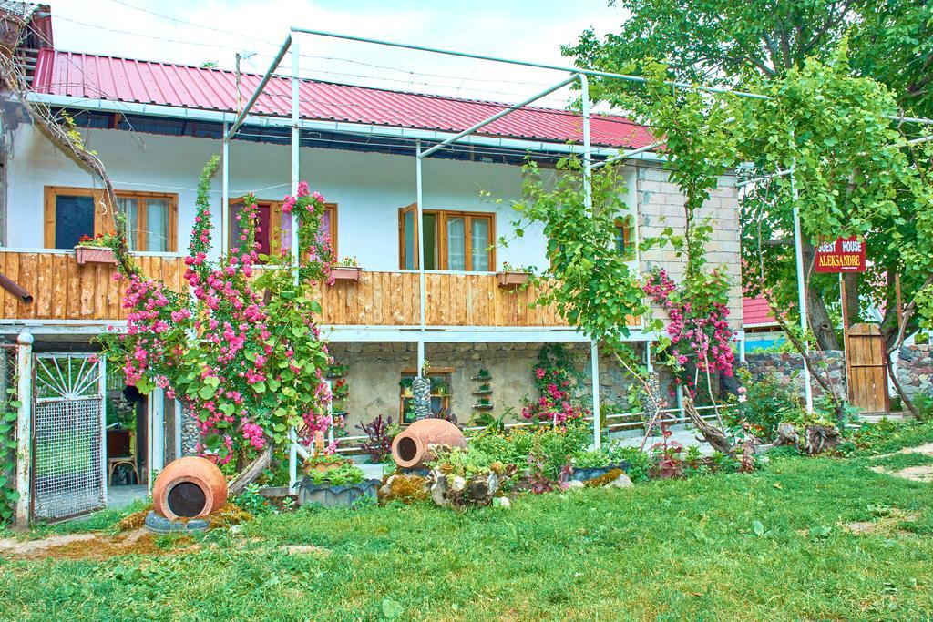 Guest House Aleksandre T'mogvi Bagian luar foto