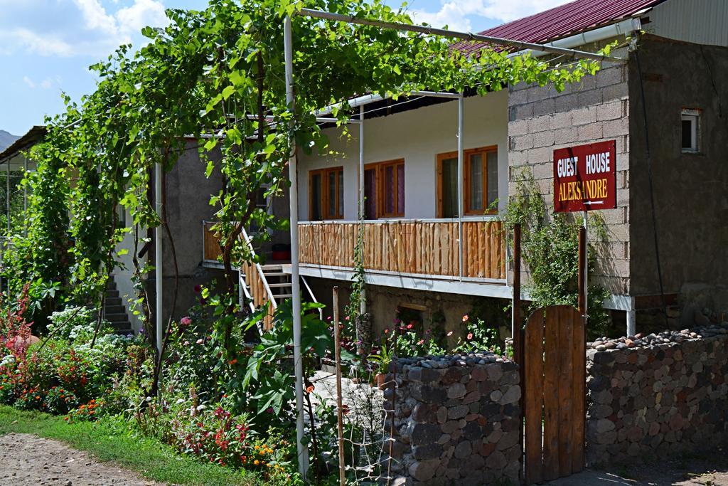 Guest House Aleksandre T'mogvi Bagian luar foto